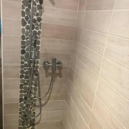 T2 Neuf Equipe De 65 M2 Climatise + Balcon Lägenhet